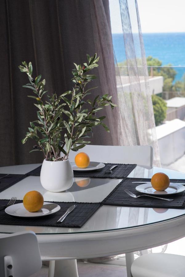 Coral Apartments Ierápetra Esterno foto