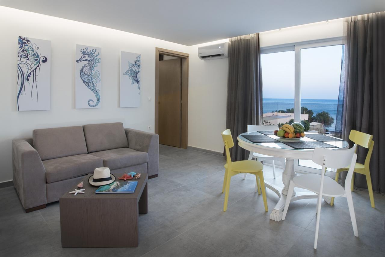 Coral Apartments Ierápetra Esterno foto